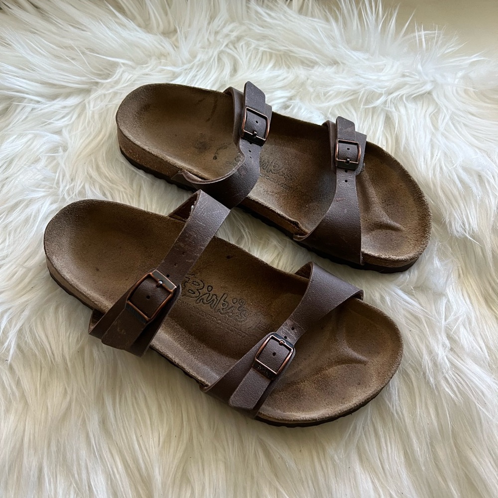 Birkis Made by Birkenstock Sandals size 6